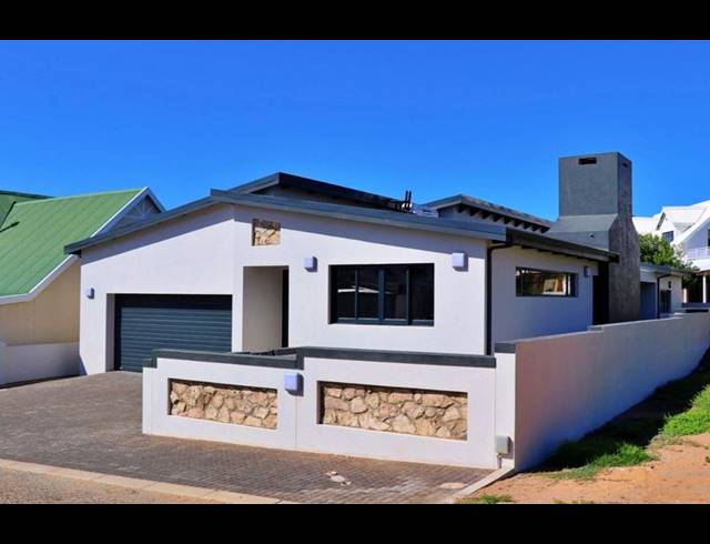 3 BEDROOM HOUSE FOR SALE IN STILBAAI-WES